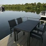 Floating vacationhome Tenerife